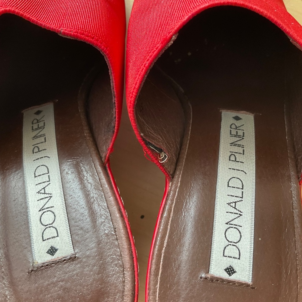 Donald Pliner Red Mules Size 6.5 - Picture 3 of 5